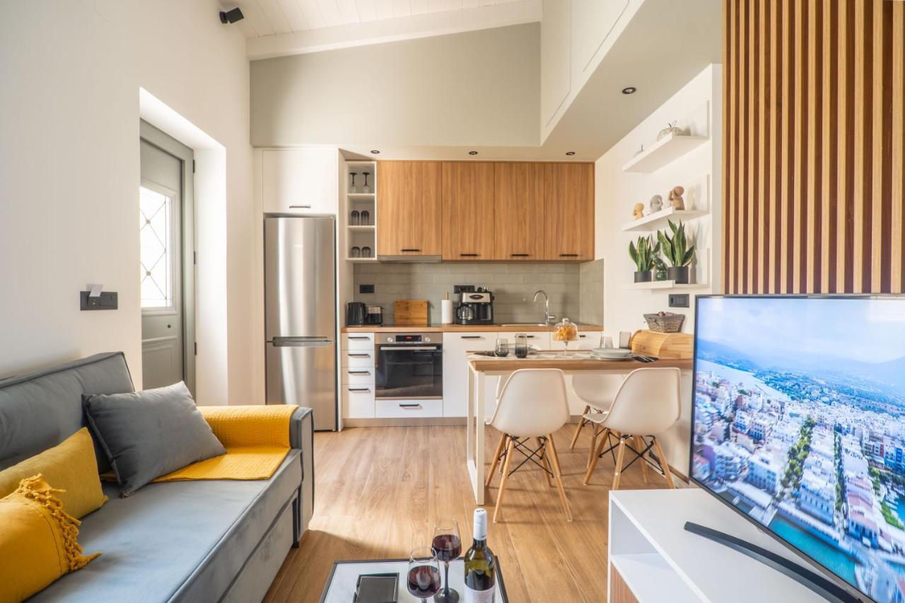 Antigone'S Lux Home 10Mins Walk To Beach, Old Town, City La Canée Extérieur photo