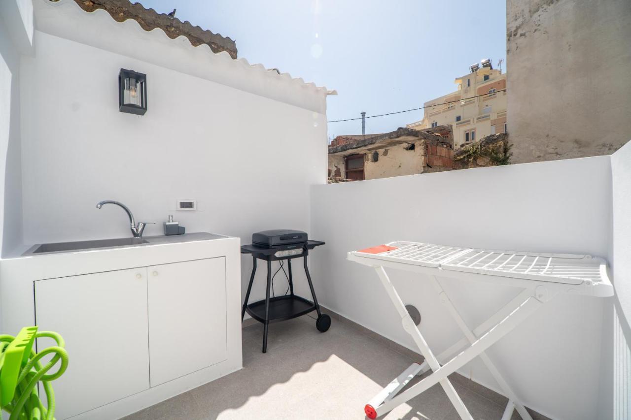 Antigone'S Lux Home 10Mins Walk To Beach, Old Town, City La Canée Extérieur photo
